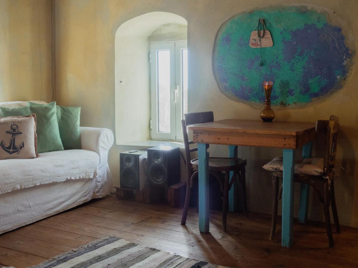 Vintage Stone-Built Country Cottage In Richea Kouloureika Exterior foto